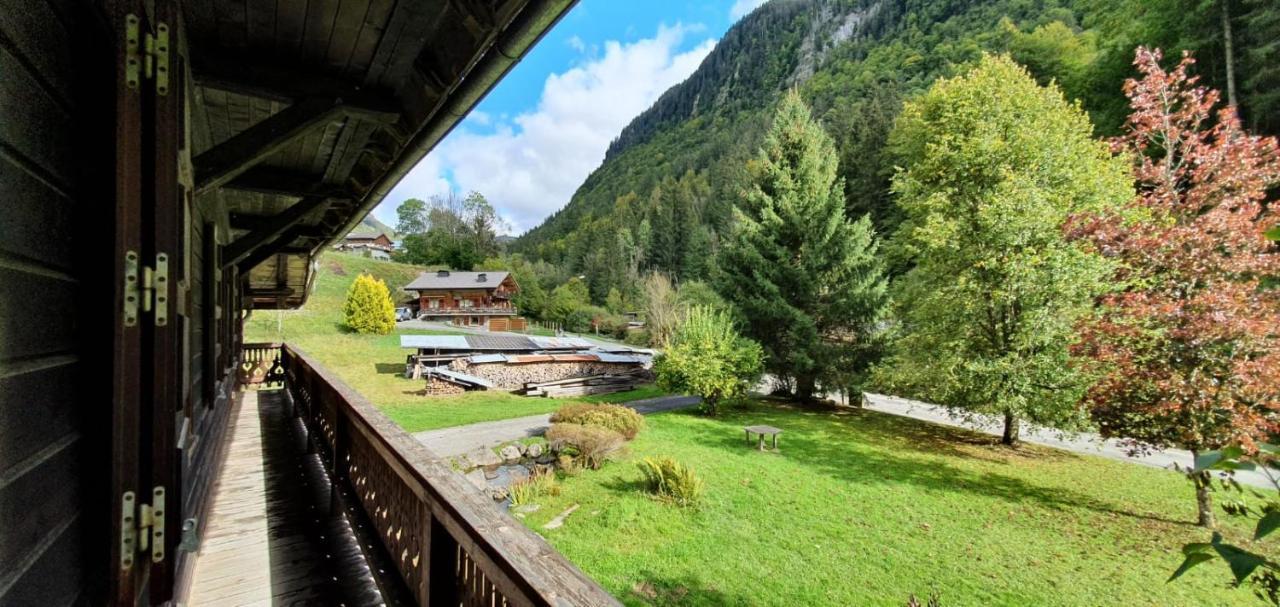 Appartement-3-Chambres-8-Couchages-Wifi-Montriond-Chebourins エクステリア 写真